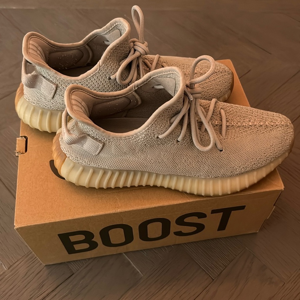 Yeezy Boost 350 V2 Sesame Size 8.5